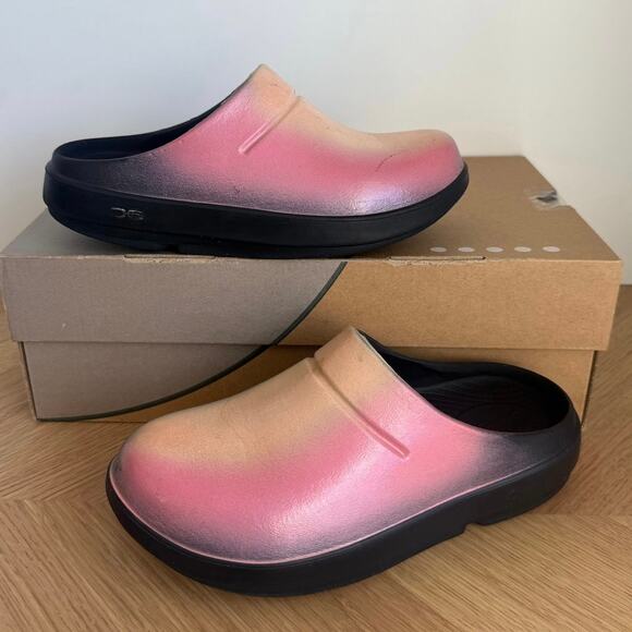 OOFOS OOCLOOG Luxe Horizon Unisex Clog Sandals- SZ Men 4- Women 6 - Picture 1 of 13